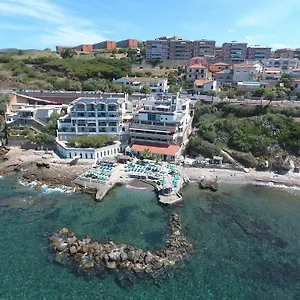 3* Hotel Esperia